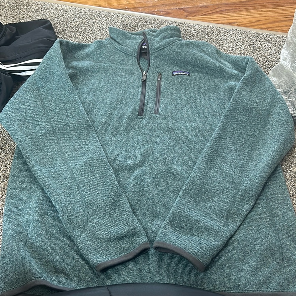 Patagonia Green Quarter-Zip Sweatshirt